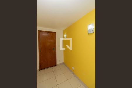 Hall de entrada de apartamento à venda com 2 quartos, 68m² em Tauá, Rio de Janeiro