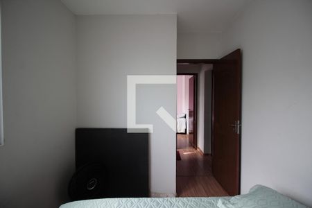 Quarto 1 de apartamento para alugar com 2 quartos, 47m² em Indaiá, Belo Horizonte