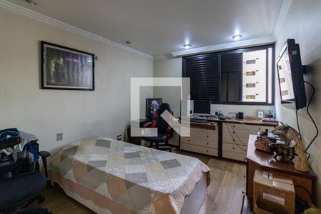 Apartamento à venda com 250m², 4 quartos e 4 vagas Apartamento à venda com 250m², 4 quartos e 4 vagasSuíte 1