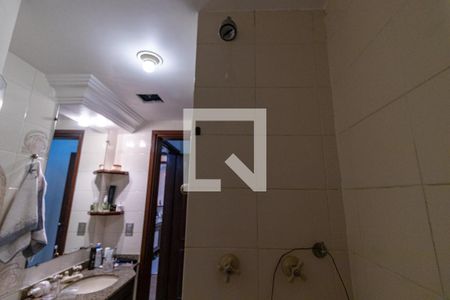 Apartamento à venda com 250m², 4 quartos e 4 vagas Apartamento à venda com 250m², 4 quartos e 4 vagasSuíte 2