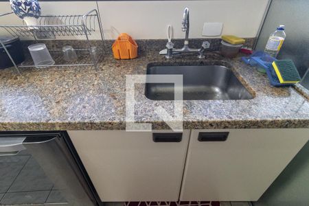 Apartamento à venda com 250m², 4 quartos e 4 vagas Apartamento à venda com 250m², 4 quartos e 4 vagasCozinha