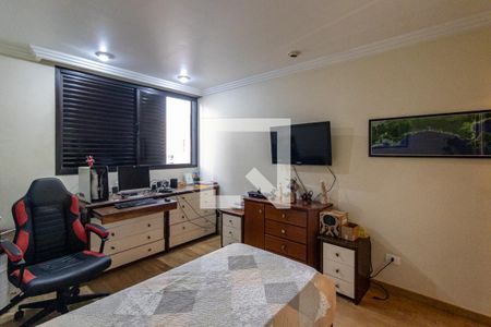 Apartamento à venda com 250m², 4 quartos e 4 vagas Apartamento à venda com 250m², 4 quartos e 4 vagasSuíte 1
