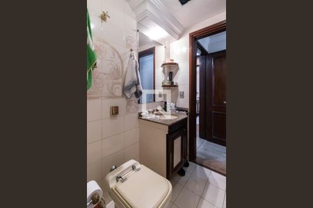 Apartamento à venda com 250m², 4 quartos e 4 vagas Apartamento à venda com 250m², 4 quartos e 4 vagasSuíte 2