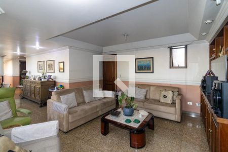 Apartamento à venda com 250m², 4 quartos e 4 vagas Apartamento à venda com 250m², 4 quartos e 4 vagasSala de Estar 2