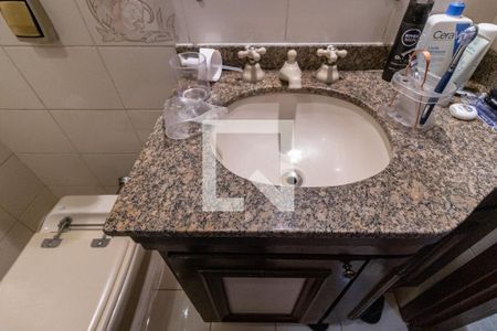 Apartamento à venda com 250m², 4 quartos e 4 vagas Apartamento à venda com 250m², 4 quartos e 4 vagasSuíte 2