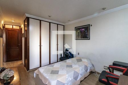 Apartamento à venda com 250m², 4 quartos e 4 vagas Apartamento à venda com 250m², 4 quartos e 4 vagasSuíte 1
