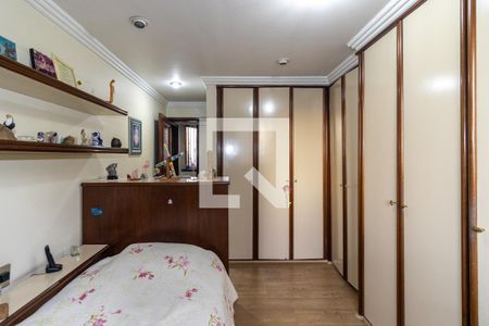 Apartamento à venda com 250m², 4 quartos e 4 vagas Apartamento à venda com 250m², 4 quartos e 4 vagasSuíte 3