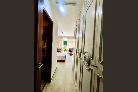 Apartamento à venda com 135m², 3 quartos e 2 vagasSuíte 