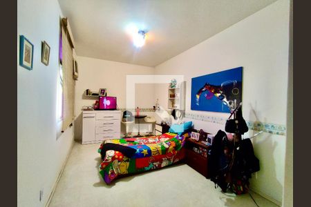 Apartamento à venda com 135m², 3 quartos e 2 vagasQuarto