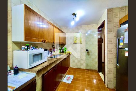 Apartamento à venda com 135m², 3 quartos e 2 vagasCopa / Cozinha 