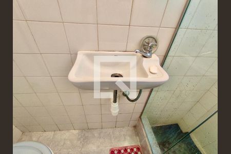 Apartamento à venda com 135m², 3 quartos e 2 vagasBanheiro serviço 