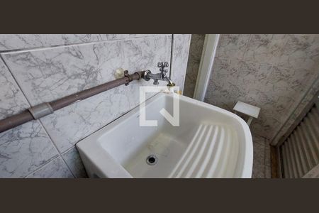 Apartamento à venda com 55m², 2 quartos e sem vaga Apartamento à venda com 55m², 2 quartos e sem vagaÁrea de serviço