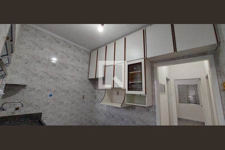 Apartamento à venda com 55m², 2 quartos e sem vaga Apartamento à venda com 55m², 2 quartos e sem vagaCozinha - armários