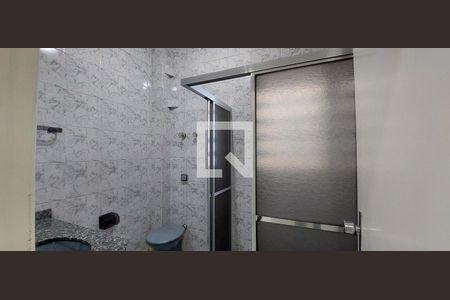 Apartamento à venda com 55m², 2 quartos e sem vaga Apartamento à venda com 55m², 2 quartos e sem vagaBanheiro