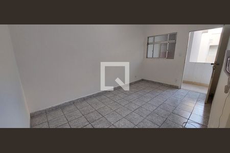 Sala de apartamento à venda com 2 quartos, 55m² em Campestre, Santo André