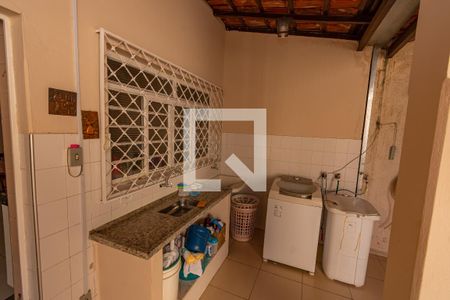Casa à venda com 220m², 4 quartos e 3 vagasÁrea de Serviço