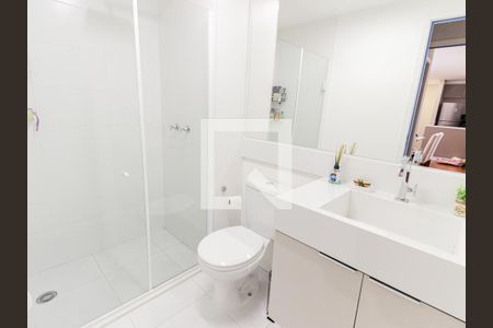 Apartamento à venda com 57m², 2 quartos e 1 vaga Apartamento à venda com 57m², 2 quartos e 1 vagaBanheiro da Suíte