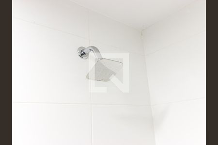 Apartamento à venda com 57m², 2 quartos e 1 vaga Apartamento à venda com 57m², 2 quartos e 1 vagaDetalhe do banheiro