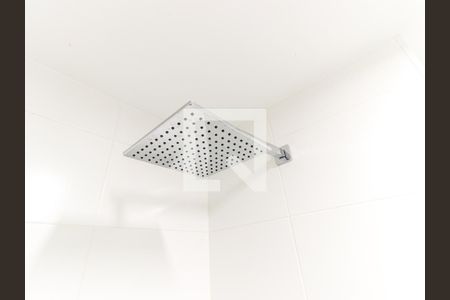 Apartamento à venda com 57m², 2 quartos e 1 vaga Apartamento à venda com 57m², 2 quartos e 1 vagaDetalhe do Banheiro da Suite