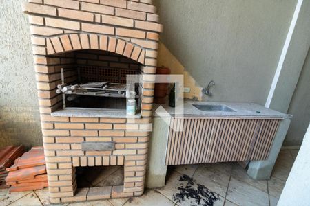 Casa à venda com 350m², 3 quartos e 2 vagas Casa à venda com 350m², 3 quartos e 2 vagasChurrasqueira