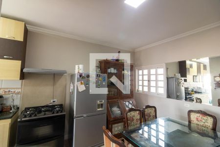Casa à venda com 350m², 3 quartos e 2 vagas Casa à venda com 350m², 3 quartos e 2 vagasCozinha