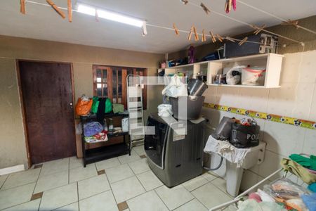 Casa à venda com 350m², 3 quartos e 2 vagas Casa à venda com 350m², 3 quartos e 2 vagasArea de Serviço