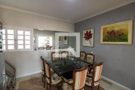 Casa à venda com 350m², 3 quartos e 2 vagas Casa à venda com 350m², 3 quartos e 2 vagasCozinha