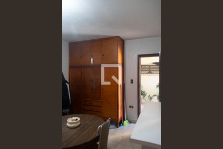 Casa à venda com 1321m², 3 quartos e 8 vagasEdicula