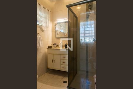 Casa à venda com 1321m², 3 quartos e 8 vagasBanheiro