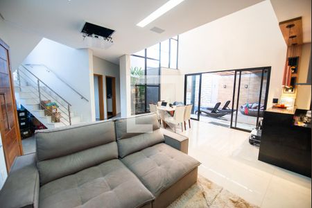 Sala 1 de casa de condomínio para alugar com 3 quartos, 300m² em Chácara do Visconde, Taubaté