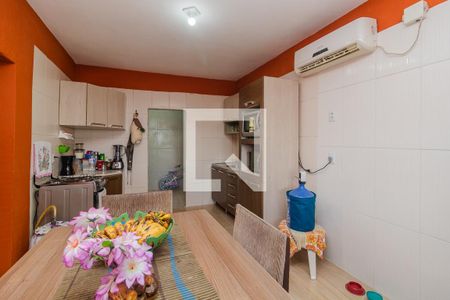 Casa à venda com 160m², 2 quartos e 1 vagaCozinha