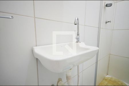 Apartamento para alugar com 75m², 2 quartos e sem vagaBanheiro