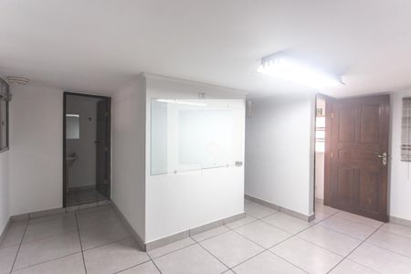 Casa à venda com 407m², 2 quartos e 2 vagas Casa à venda com 407m², 2 quartos e 2 vagasMezanino garagem