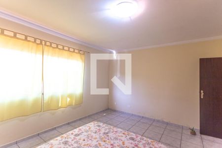 Casa à venda com 407m², 2 quartos e 2 vagas Casa à venda com 407m², 2 quartos e 2 vagasSuíte 2