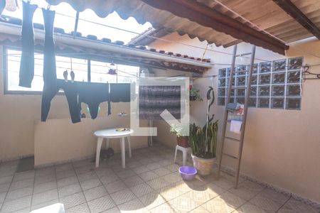 Casa à venda com 407m², 2 quartos e 2 vagas Casa à venda com 407m², 2 quartos e 2 vagasÁrea de serviço