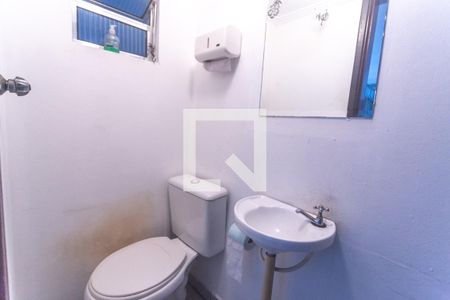 Casa à venda com 407m², 2 quartos e 2 vagas Casa à venda com 407m², 2 quartos e 2 vagasLavabo mezanino