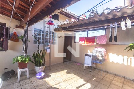 Casa à venda com 407m², 2 quartos e 2 vagas Casa à venda com 407m², 2 quartos e 2 vagasÁrea de serviço