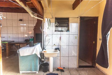 Casa à venda com 407m², 2 quartos e 2 vagas Casa à venda com 407m², 2 quartos e 2 vagasÁrea de serviço