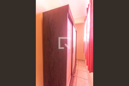 Casa à venda com 407m², 2 quartos e 2 vagas Casa à venda com 407m², 2 quartos e 2 vagasCloset suíte 2