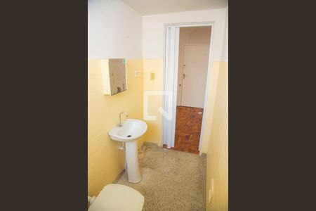 Banheiro  de kitnet/studio para alugar com 1 quarto, 30m² em Liberdade, São Paulo