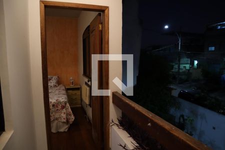 Casa à venda com 238m², 4 quartos e 4 vagasSuite