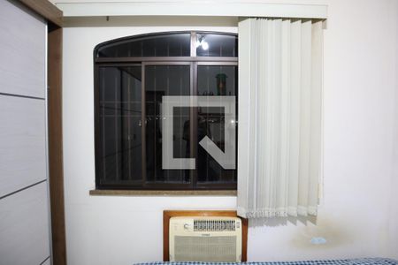 Casa à venda com 238m², 4 quartos e 4 vagasQuarto 3