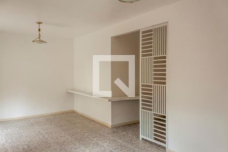 Sala de casa de condomínio à venda com 3 quartos, 200m² em Itanhangá, Rio de Janeiro