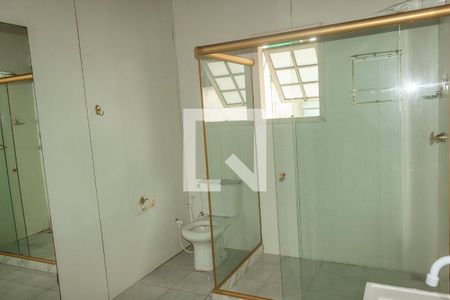 Casa de condomínio à venda com 200m², 3 quartos e 1 vagaBanheiro do quarto 2 Suíte