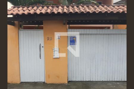 Casa de condomínio à venda com 200m², 3 quartos e 1 vagaPlaca no portão