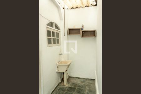 Casa de condomínio à venda com 200m², 3 quartos e 1 vagaÁrea de Serviço