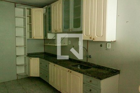 Cozinha de casa de condomínio à venda com 3 quartos, 200m² em Itanhangá, Rio de Janeiro