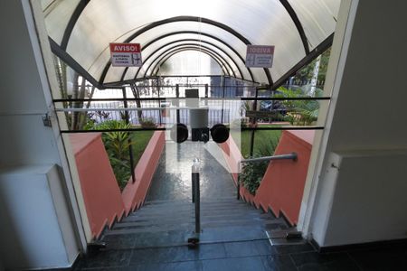 Apartamento para alugar com 78m², 2 quartos e 1 vagaÁrea comum