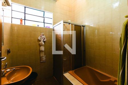 Casa para alugar com 186m², 3 quartos e 4 vagasBanheiro da Suíte