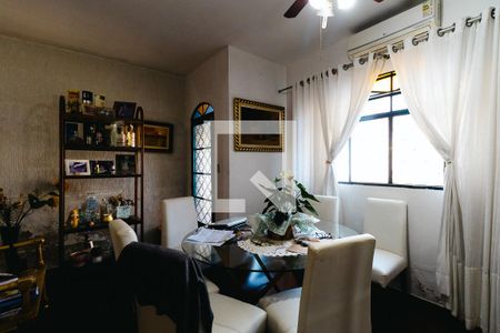 Sala de casa para alugar com 3 quartos, 186m² em Jardim Tamoio, Jundiaí